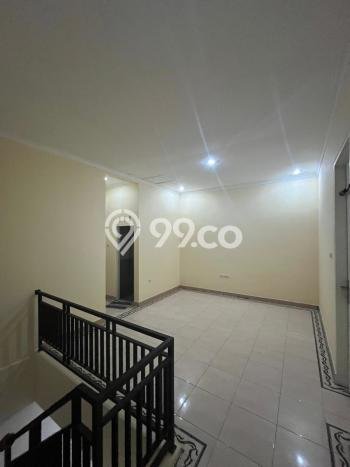 Disewakan Rumah Murah di Cipete Jakarta Selatan dengan 4 KT Disewakan Rumah Murah di Cipete Jakarta Selatan dengan 4 KT