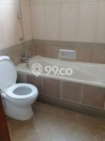Jarang Ada! Rumah Sewa 6 Kamar Bagus Siap Huni Kemang Jarang Ada! Rumah Sewa 6 Kamar Bagus Siap Huni Kemang