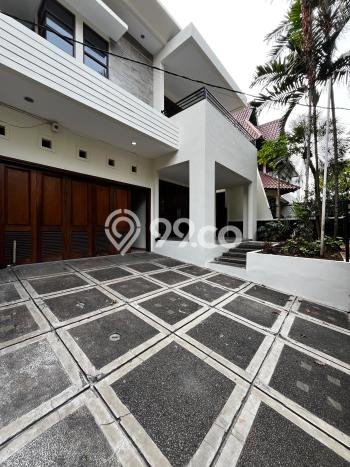 Rumah di Pondok Indah, Lingkungan Strategis, 4 KT Rumah di Pondok Indah, Lingkungan Strategis, 4 KT