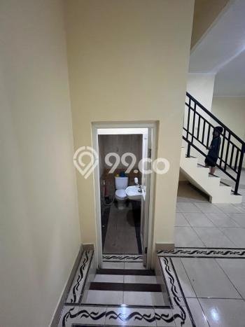 Disewakan Rumah Murah di Cipete Jakarta Selatan dengan 4 KT Disewakan Rumah Murah di Cipete Jakarta Selatan dengan 4 KT