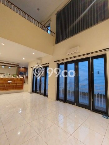 Hunian Minimalis dengan LT 306m2 & LB 350m2 Dikontrakkan di Senopati Hunian Minimalis dengan LT 306m2 & LB 350m2 Dikontrakkan di Senopati