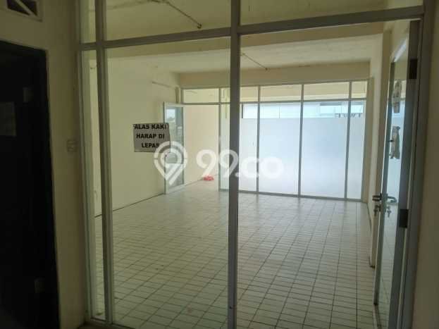 Disewakan Ruko di Kawasan Ramai Fatmawati Luas 145m2 Disewakan Ruko di Kawasan Ramai Fatmawati Luas 145m2