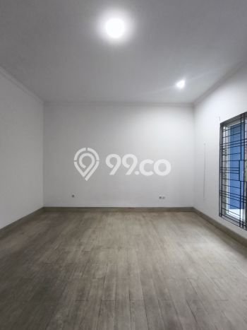 Rumah kawasan , Akses ke Pusat Kota, 3 KM, LT 270m2m² LB 200m2m² Rumah kawasan , Akses ke Pusat Kota, 3 KM, LT 270m2m² LB 200m2m²