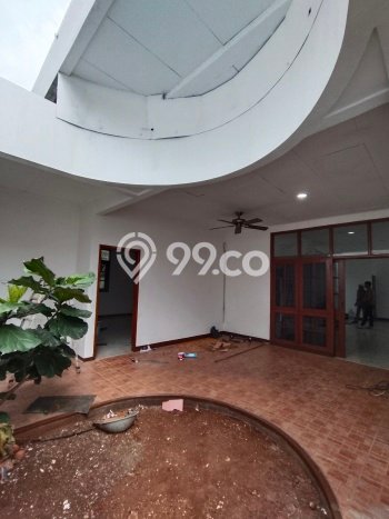 Jarang Ada! Rumah Sewa 4 Kamar Bagus Siap Huni Kemang Jarang Ada! Rumah Sewa 4 Kamar Bagus Siap Huni Kemang
