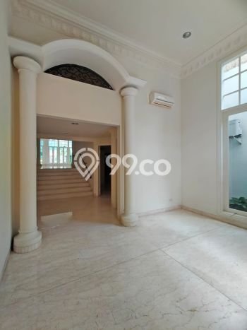 Disewakan Rumah Strategis di Kemang LT 600m2 / LB 800m2 Siap Huni Disewakan Rumah Strategis di Kemang LT 600m2 / LB 800m2 Siap Huni