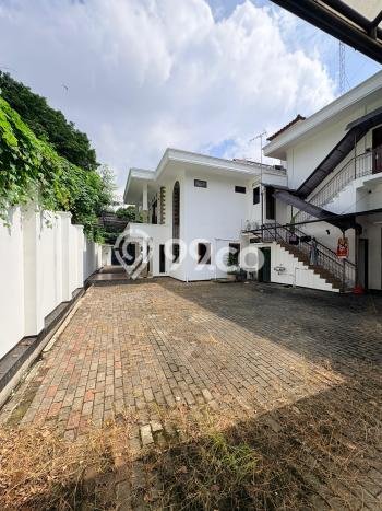 Rumah Bagus Siap Pakai Di Pancoran Luas 700m2 Aman Rumah Bagus Siap Pakai Di Pancoran Luas 700m2 Aman