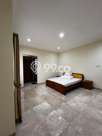 Sewa Rumah Murah di Pondok Indah Jakarta Selatan dengan 6 KT Sewa Rumah Murah di Pondok Indah Jakarta Selatan dengan 6 KT