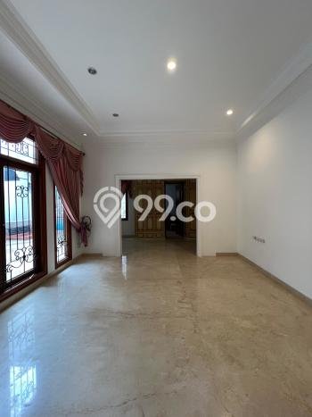 Rumah 6 Kamar Lengkap Disewakan di Menteng Harga Kompetitif Rumah 6 Kamar Lengkap Disewakan di Menteng Harga Kompetitif