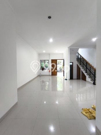 Rumah kawasan , Akses ke Pusat Kota, 3 KM, LT 270m2m² LB 200m2m² Rumah kawasan , Akses ke Pusat Kota, 3 KM, LT 270m2m² LB 200m2m²