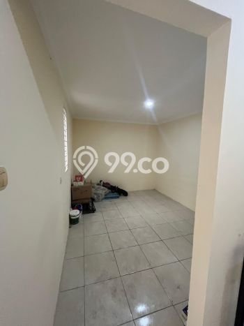 Disewakan Rumah Murah di Cipete Jakarta Selatan dengan 4 KT Disewakan Rumah Murah di Cipete Jakarta Selatan dengan 4 KT