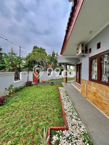 Disewakan! Rumah 4 Kamar Tidur &
2 Kamar Mandi di Cipete, Jakarta Selatan Disewakan! Rumah 4 Kamar Tidur &
2 Kamar Mandi di Cipete, Jakarta Selatan