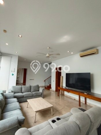 Rumah sewa siap huni 5 KT di Kemang, Jakarta Selatan Rumah sewa siap huni 5 KT di Kemang, Jakarta Selatan