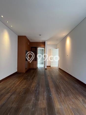 Disewakan Rumah Elit LT 423m2 / LB 500m2 di Kebayoran Lama, Jakarta Selatan Disewakan Rumah Elit LT 423m2 / LB 500m2 di Kebayoran Lama, Jakarta Selatan