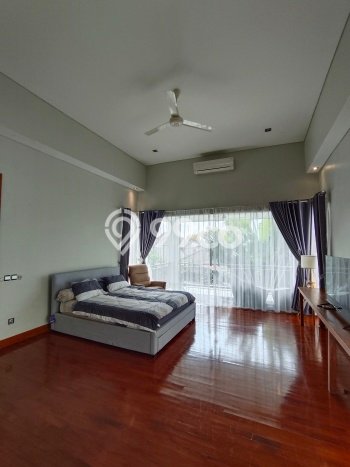 Rumah sewa siap huni 5 KT di Kemang, Jakarta Selatan Rumah sewa siap huni 5 KT di Kemang, Jakarta Selatan