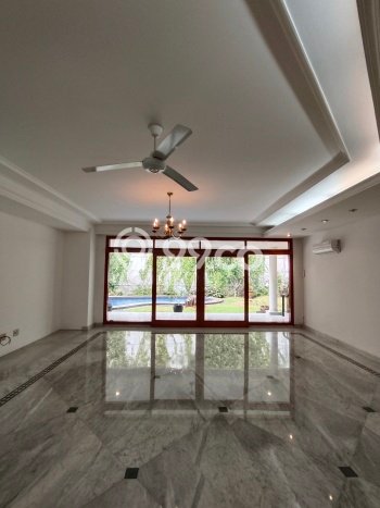 Hunian Bagus Disewakan di Pondok Indah, Jakarta Selatan LT 500m2, LB 550m2 Hunian Bagus Disewakan di Pondok Indah, Jakarta Selatan LT 500m2, LB 550m2