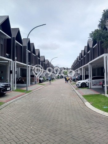 For Sale Hunian Rumah Terawat 3 KT di Graha Raya Bintaro, Tangerang Selatan For Sale Hunian Rumah Terawat 3 KT di Graha Raya Bintaro, Tangerang Selatan