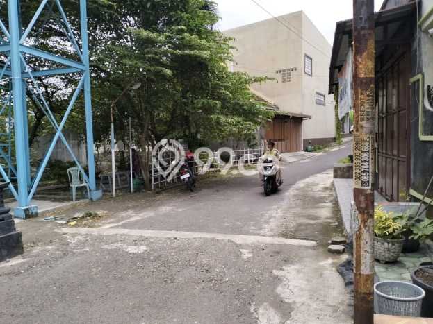 Tanah Kavling Dijual di Mojosongo, Surakarta dengan Luas Tanah 800m2 Tanah Kavling Dijual di Mojosongo, Surakarta dengan Luas Tanah 800m2