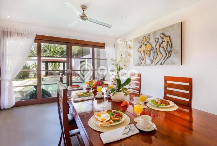 Vila Kawasan , Area 409m2m², Area Strategis Vila Kawasan , Area 409m2m², Area Strategis