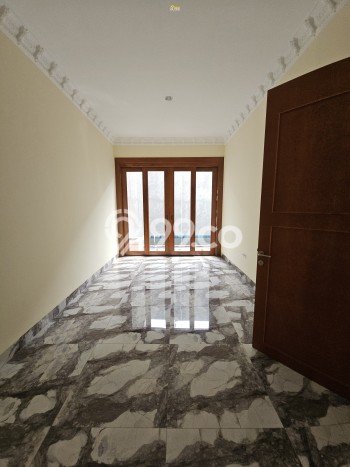 Rumah Mewah LB 600m2 Siap Pakai Desain Elegan di BSD Puspita Loka, Tangerang Rumah Mewah LB 600m2 Siap Pakai Desain Elegan di BSD Puspita Loka, Tangerang