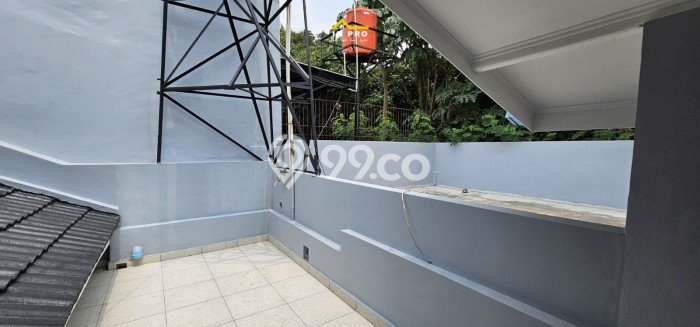 Jual Rumah Eksklusif 3 KT di BSD Griya Loka, Tangerang Jual Rumah Eksklusif 3 KT di BSD Griya Loka, Tangerang