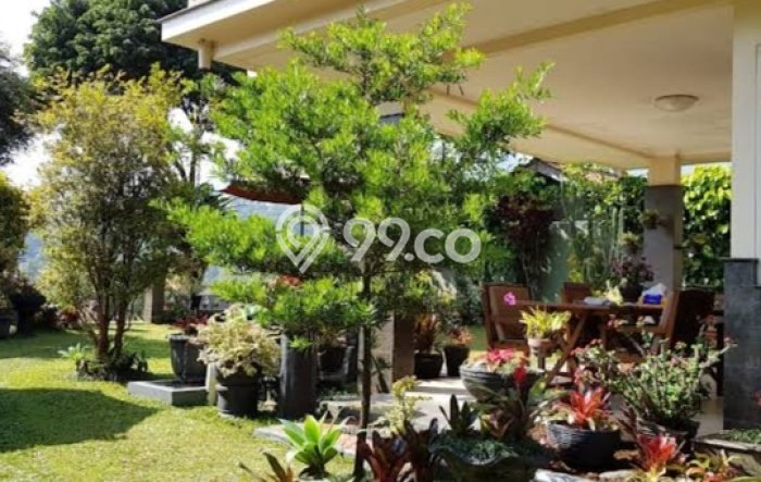 Vila Nyaman di , Dimensi 1068m2m², Pemandangan Indah sekitar Vila Nyaman di , Dimensi 1068m2m², Pemandangan Indah sekitar