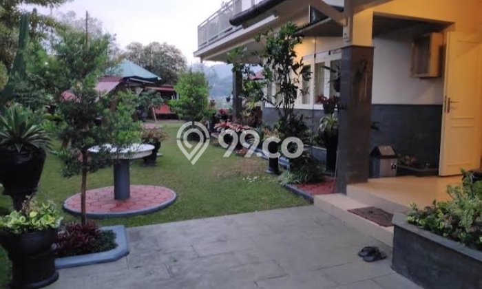 Vila Nyaman di , Dimensi 1068m2m², Pemandangan Indah sekitar Vila Nyaman di , Dimensi 1068m2m², Pemandangan Indah sekitar