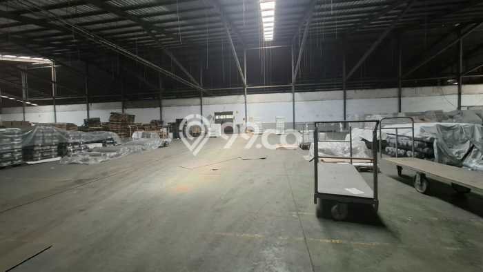Gudang Disewa di Cicendo, Bandung, LT 14000m2 / LB 13000m2 Gudang Disewa di Cicendo, Bandung, LT 14000m2 / LB 13000m2