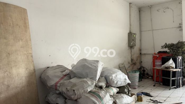 SEWA TERBAIK! Gudang Kawasan Cakung, Luas 870m2m², Area Ramai, Ready Untuk Digunakan SEWA TERBAIK! Gudang Kawasan Cakung, Luas 870m2m², Area Ramai, Ready Untuk Digunakan