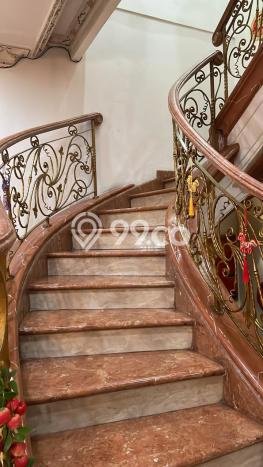 For Sale! Luxury House LT 180m2 Desain Elegan di Sunter For Sale! Luxury House LT 180m2 Desain Elegan di Sunter