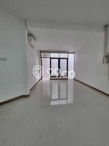 Rumah Elit Modern Tanpa Renovasi di Sunter Jakarta Utara Rumah Elit Modern Tanpa Renovasi di Sunter Jakarta Utara