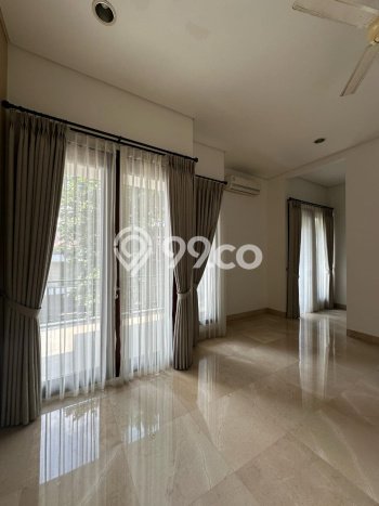 Dijual Rumah Luas Elegan Dengan View Cantik di Pondok Indah, Jakarta Selatan Dijual Rumah Luas Elegan Dengan View Cantik di Pondok Indah, Jakarta Selatan