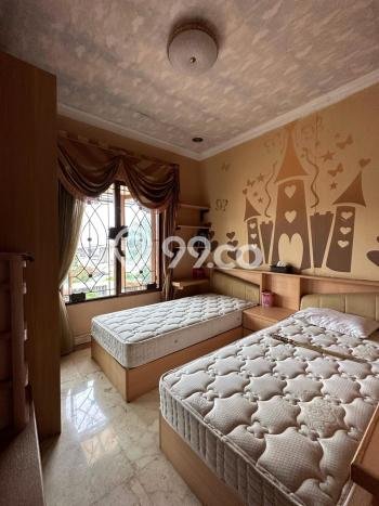Rumah Mewah Siap Huni LT 348m2 di Cilandak, Jakarta Selatan Rumah Mewah Siap Huni LT 348m2 di Cilandak, Jakarta Selatan