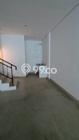 LOKASI PREMIUM! Ruko Kawasan Cikarang, Luas 225m², Area Bisnis LOKASI PREMIUM! Ruko Kawasan Cikarang, Luas 225m², Area Bisnis