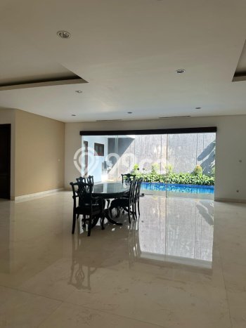 Dijual Rumah Luas Elegan Dengan View Cantik di Pondok Indah, Jakarta Selatan Dijual Rumah Luas Elegan Dengan View Cantik di Pondok Indah, Jakarta Selatan