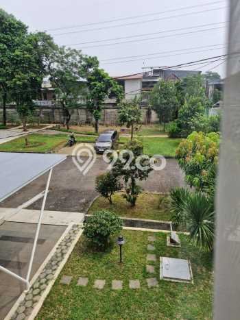 Rumah Mewah Siap Huni LT 220m2 di Cakung, Jakarta Timur Rumah Mewah Siap Huni LT 220m2 di Cakung, Jakarta Timur