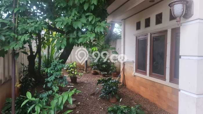 Rumah Eksklusif Dijual LT 450m2 di Jagakarsa, Jakarta Selatan Rumah Eksklusif Dijual LT 450m2 di Jagakarsa, Jakarta Selatan