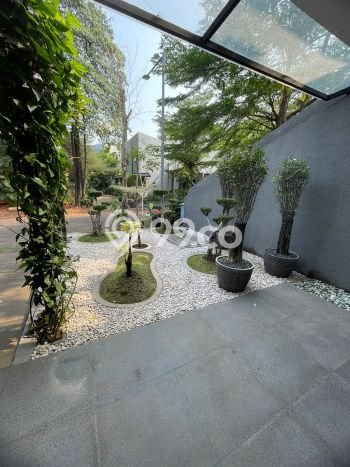Rumah Mewah LB 260m2 Siap Huni Desain Elegan di Veteran, Jakarta Selatan Rumah Mewah LB 260m2 Siap Huni Desain Elegan di Veteran, Jakarta Selatan