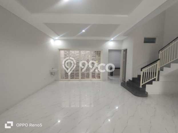 Hot Offer Hunian Mewah Ideal dan Luas di Gayungan, Surabaya Hot Offer Hunian Mewah Ideal dan Luas di Gayungan, Surabaya