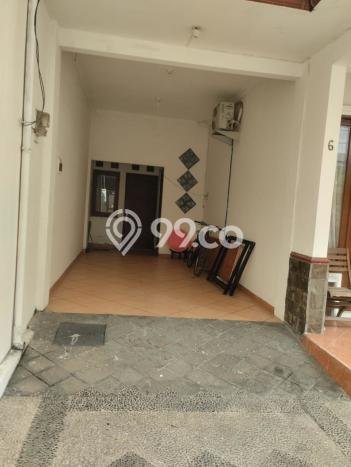 Disewakan! Rumah 3 Kamar Tidur &
3 Kamar Mandi di ngagel, Surabaya Disewakan! Rumah 3 Kamar Tidur &
3 Kamar Mandi di ngagel, Surabaya