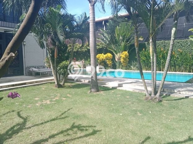 For Rent Vila Kawasan Kerobokan, Area 0m2m², Area Strategis For Rent Vila Kawasan Kerobokan, Area 0m2m², Area Strategis