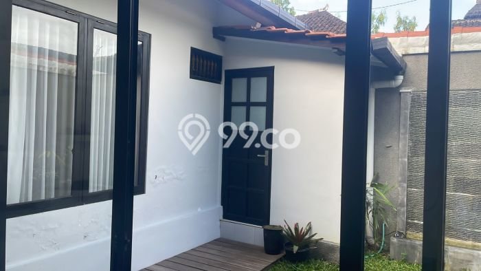FOR SALE! Vila di , Luas 360m2m², Posisi Premium FOR SALE! Vila di , Luas 360m2m², Posisi Premium