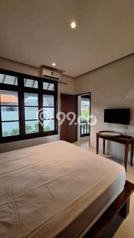 HARGA TERBAIK! Vila Kawasan Seminyak, Dimensi 200m2m², Area Berkembang dengan nilai meningkat HARGA TERBAIK! Vila Kawasan Seminyak, Dimensi 200m2m², Area Berkembang dengan nilai meningkat