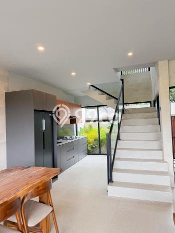 Vila Kawasan , Dimensi 100m2m², Ideal untuk beragam kebutuhan Vila Kawasan , Dimensi 100m2m², Ideal untuk beragam kebutuhan