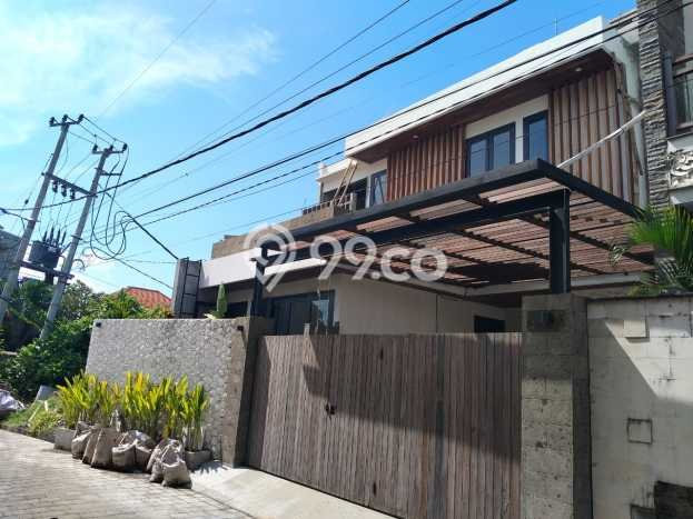 HARGA MENARIK! Vila di , Ukuran 178m2m², Kawasan Asri dan aman HARGA MENARIK! Vila di , Ukuran 178m2m², Kawasan Asri dan aman