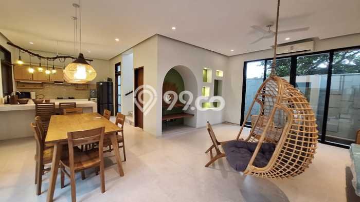 HARGA TERBAIK! Vila Kawasan Seminyak, Dimensi 200m2m², Area Berkembang dengan nilai meningkat HARGA TERBAIK! Vila Kawasan Seminyak, Dimensi 200m2m², Area Berkembang dengan nilai meningkat