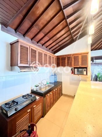INVESTASI POTENSIAL! Vila Kawasan , Area 250m2m², Lingkungan Prima INVESTASI POTENSIAL! Vila Kawasan , Area 250m2m², Lingkungan Prima