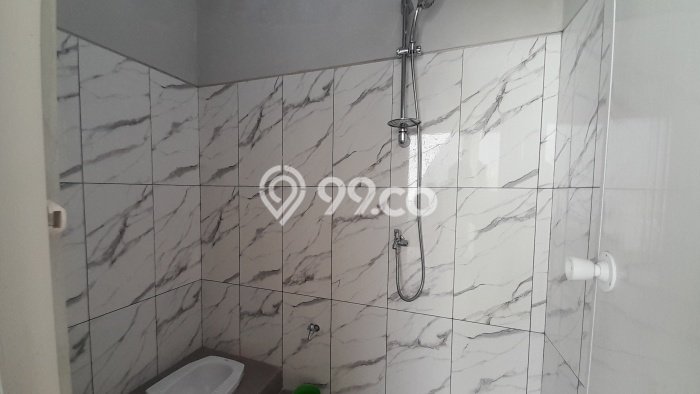 Jual Rumah Strategis Bagus Punya 4 KT di Laweyan Solo SHM Jual Rumah Strategis Bagus Punya 4 KT di Laweyan Solo SHM