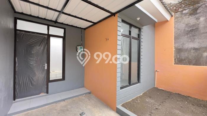 Rumah Berkualitas dengan 2 Kamar Tidur di Kawasan Elite Jajar, Solo Rumah Berkualitas dengan 2 Kamar Tidur di Kawasan Elite Jajar, Solo