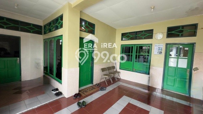 Dijual Cepat Rumah Favorit Siap Huni LB 160m2 di Colomadu, Karanganyar Dijual Cepat Rumah Favorit Siap Huni LB 160m2 di Colomadu, Karanganyar