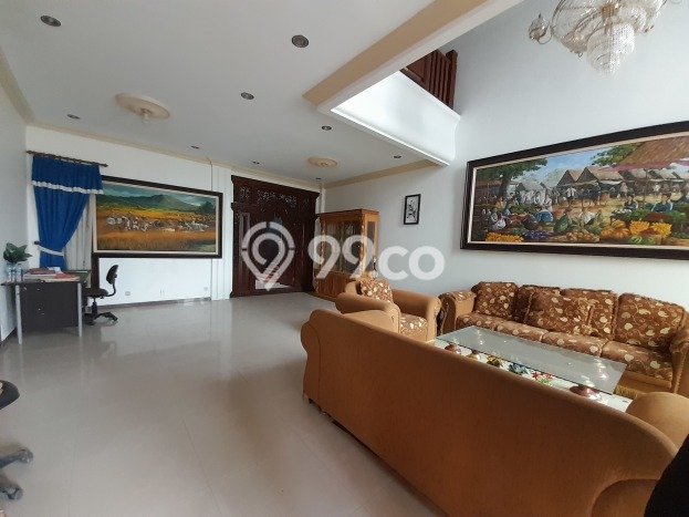 For Sale! Luxury House LT 254m2 Desain Elegan di Kartosuro For Sale! Luxury House LT 254m2 Desain Elegan di Kartosuro